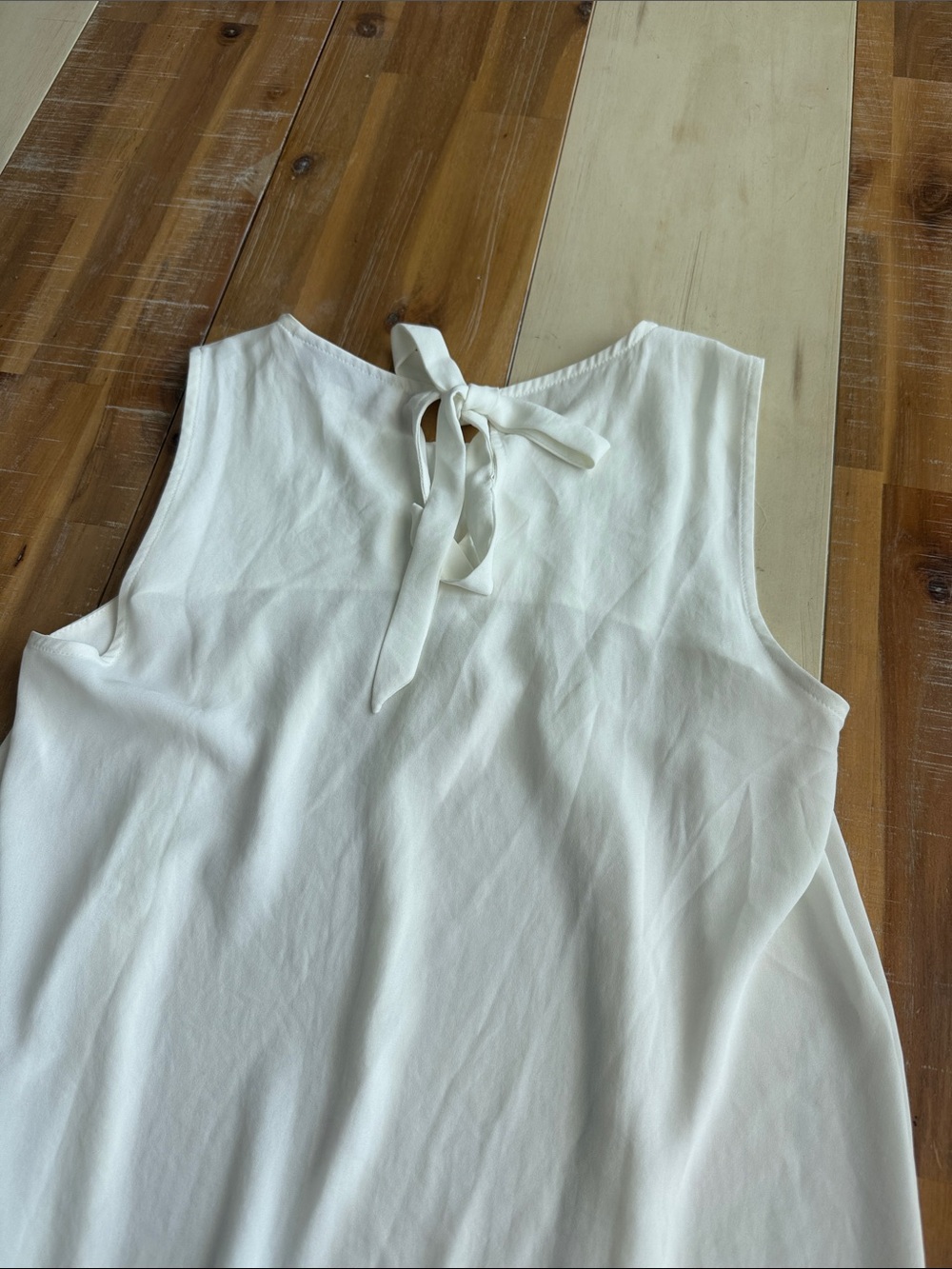 LOFT White Smocked Yoke Tie-Back Sleeveless Camisole - Picture 3 of 3